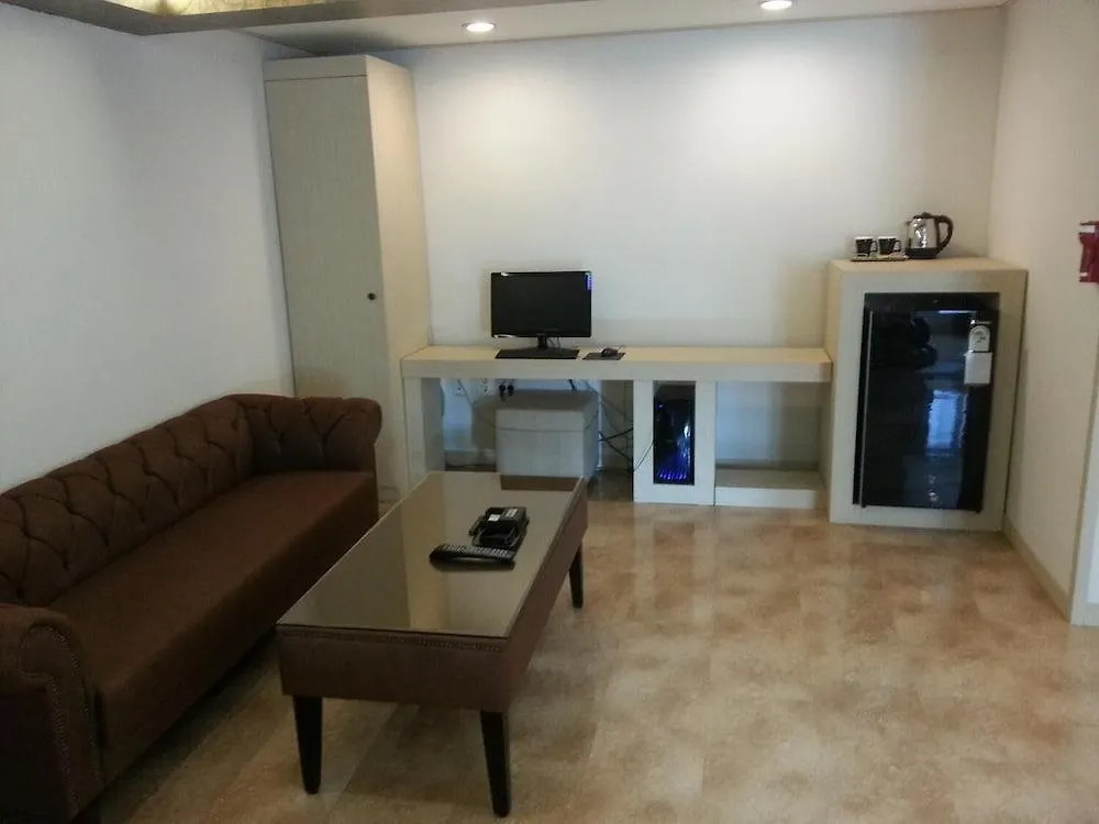 Hotel W Shinjeju 2*, Jeju