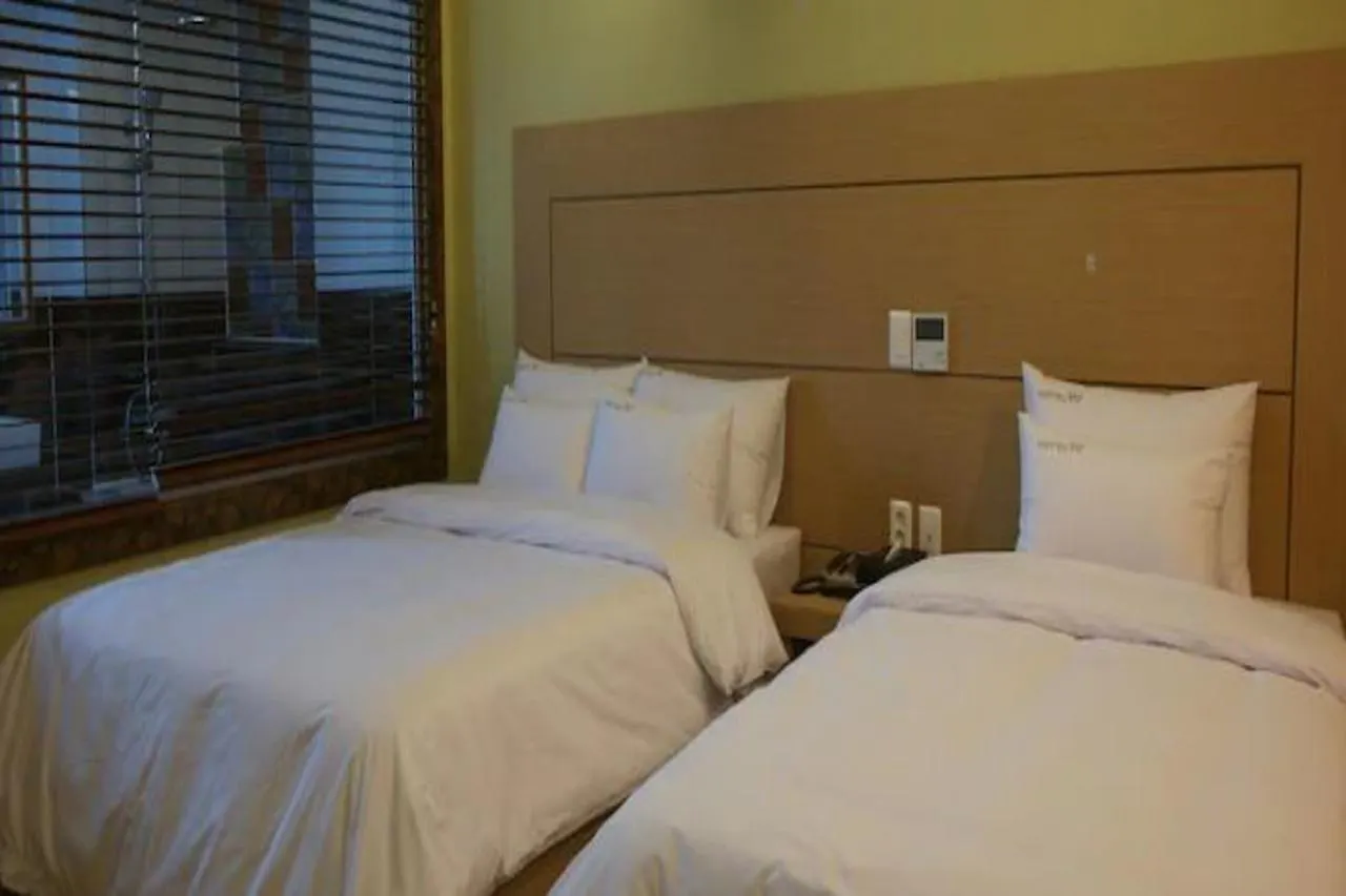 ** Motel Hotel W Shinjeju South Korea