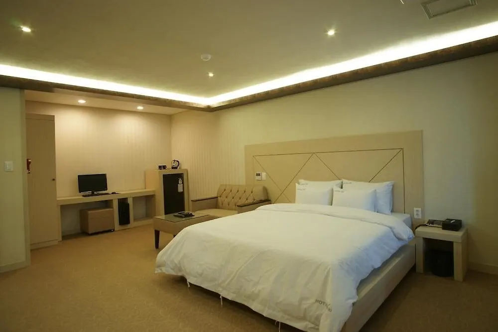 Motel Hotel W Shinjeju